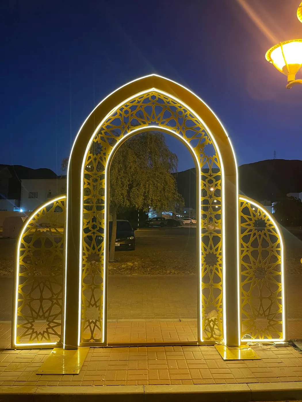 Islamic pattern arch with LED edge lighting