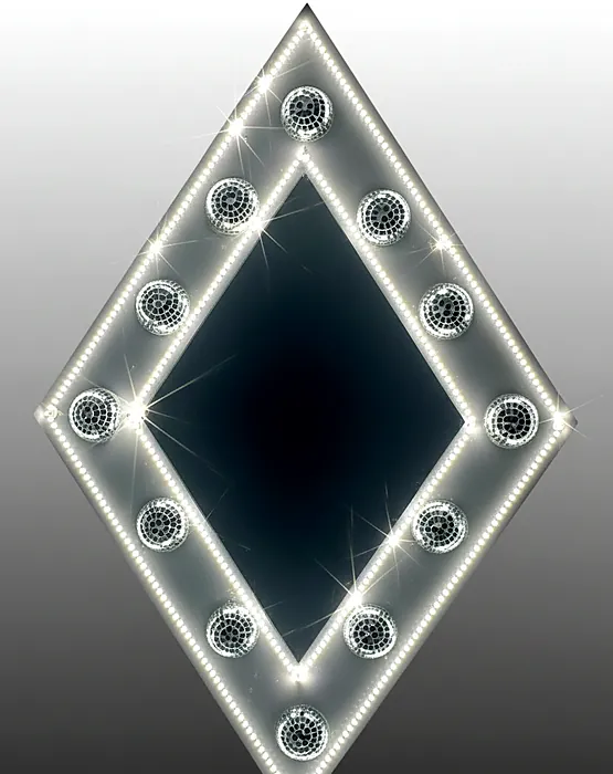 Diamond mirror frame with bulbs
